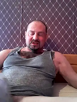  NEREZA  online show from 05-21-26, 04:04