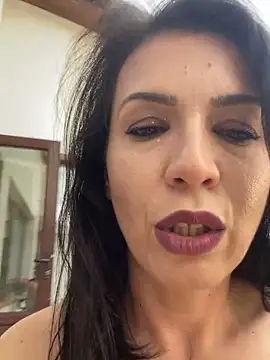 AlyaRei online show from 05-08-26, 01:48