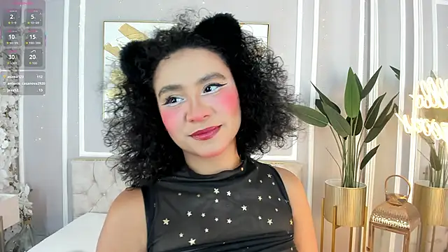 Snapshot of ellette__ chatting on 11-17-25, 07:29 ellette online show from 11-17-25, 07:29