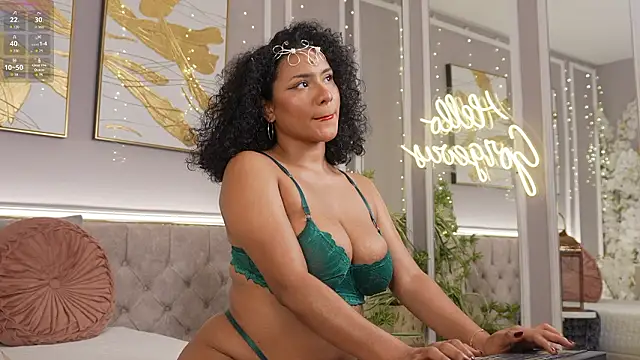 ellette   online show from 03-18-26, 07:04