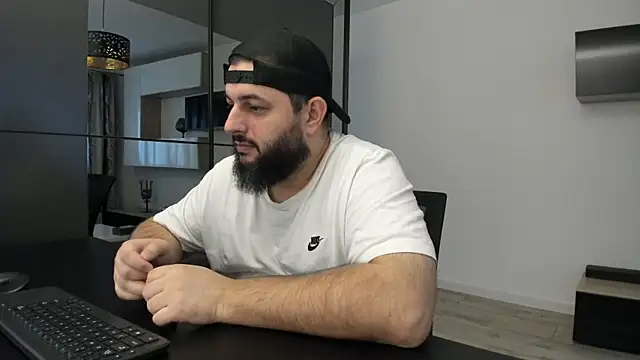 DravenPeak online show from 11-17-25, 02:10