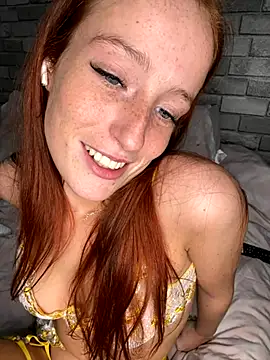 Poppy frankie online show from 10-15-25, 11:13