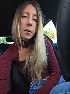 PetiteSecrets online show from 11-20-25, 03:34