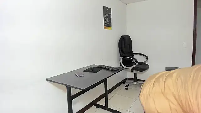 Aisha hotts777 online show from 02-23-26, 03:41