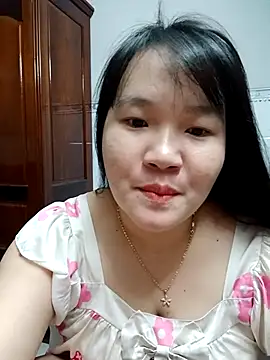 Snapshot of _Babyrose_ chatting on 10-04-25, 03:46 Babyrose online show from 10-04-25, 03:46