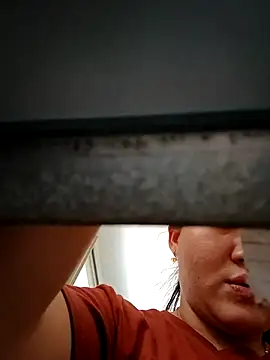 Snapshot of _Babyrose_ chatting on 09-13-25, 05:51 Babyrose online show from 09-13-25, 05:51