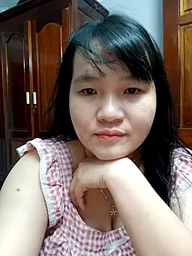 Snapshot of _Babyrose_ chatting on 10-18-25, 04:09 Babyrose online show from 10-18-25, 04:09