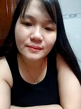 Snapshot of _Babyrose_ chatting on 09-08-25, 03:33 Babyrose online show from 09-08-25, 03:33