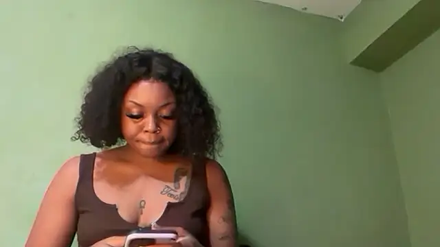 Liaprettygirl online show from 04-06-26, 02:40