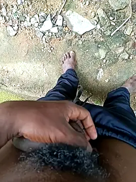 dolphiinn online show from 12-18-25, 04:17