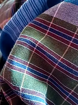 dolphiinn online show from 11-23-25, 02:32