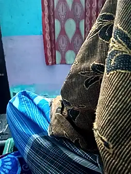 dolphiinn online show from 11-29-25, 03:45