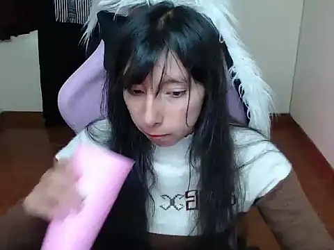 ScarlettShirahoshi online show from 11-10-25, 05:40