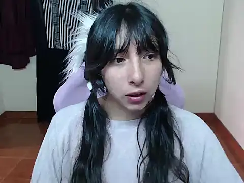 ScarlettShirahoshi online show from 11-05-25, 06:22