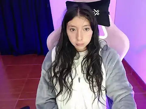 Snapshot of ScarlettShirahoshi chatting on 09-22-25, 09:48 ScarlettShirahoshi online show from 09-22-25, 09:48