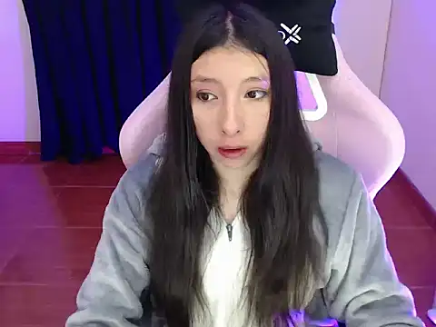 Snapshot of ScarlettShirahoshi chatting on 09-24-25, 11:50 ScarlettShirahoshi online show from 09-24-25, 11:50