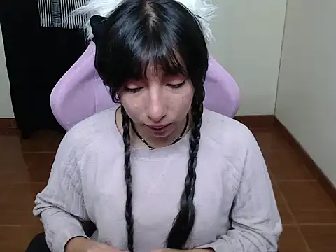 ScarlettShirahoshi online show from 11-27-25, 06:30