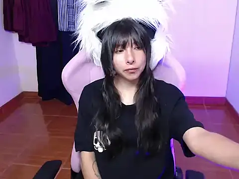 Snapshot of ScarlettShirahoshi chatting on 10-29-25, 07:02 ScarlettShirahoshi online show from 10-29-25, 07:02