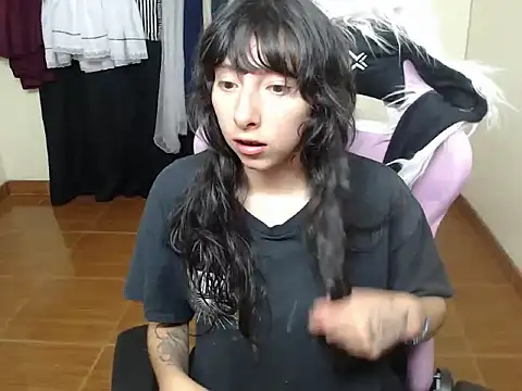 ScarlettShirahoshi online show from 01-05-26, 08:12