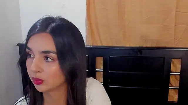 MelyRousee online show from 09-14-25, 12:22