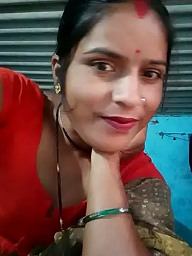Snapshot of Mohini-xx chatting on 10-13-25, 01:40 Mohini-xx online show from 10-13-25, 01:40