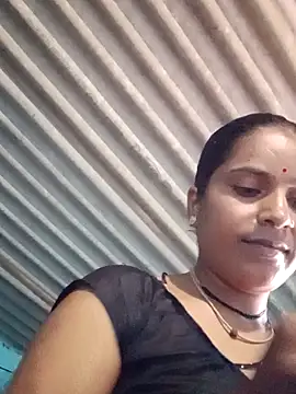 Snapshot of Mohini-xx chatting on 09-19-25, 11:36 Mohini-xx online show from 09-19-25, 11:36