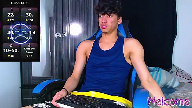 Gael Jones online show from 12-22-25, 05:18