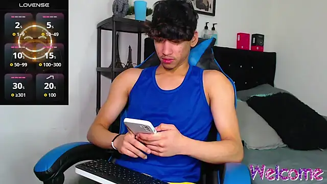 Gael Jones online show from 11-21-25, 11:26