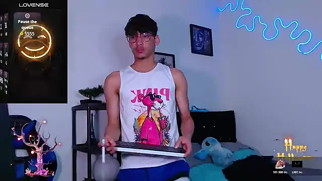 Gael Jones online show from 10-20-25, 04:03