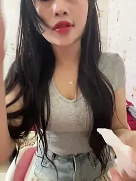 Lissa xinh09 online show from 11-04-25, 08:51