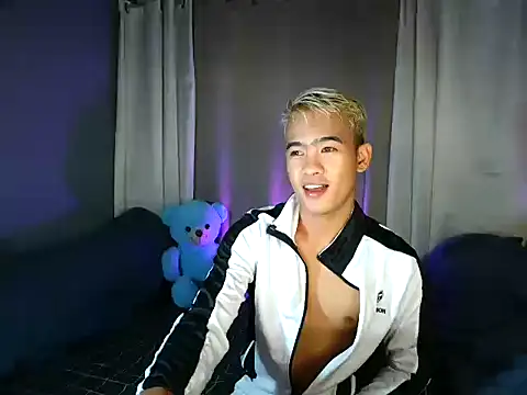 xx topless online show from 11-12-25, 07:40