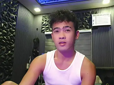 xx topless online show from 05-20-26, 06:49