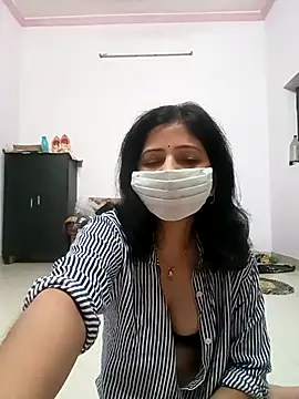Snapshot of BITEXBABYlove chatting on 10-24-25, 12:53 BITEXBABYlove online show from 10-24-25, 12:53