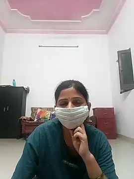 Snapshot of BITEXBABYlove chatting on 10-06-25, 02:40 BITEXBABYlove online show from 10-06-25, 02:40