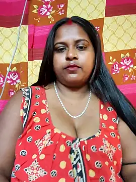 Hot-Show2 online show from 02-12-26, 10:26