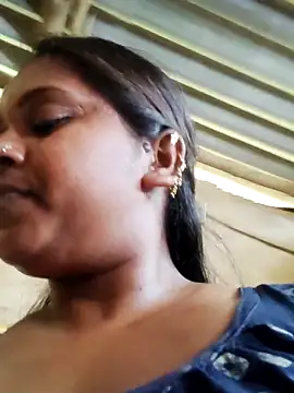 Hot-Show2 online show from 04-03-26, 07:59