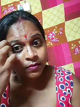 Snapshot of Hot-Show2 chatting on 09-28-25, 04:14 Hot-Show2 online show from 09-28-25, 04:14