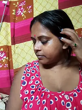 Snapshot of Hot-Show2 chatting on 10-19-25, 04:10 Hot-Show2 online show from 10-19-25, 04:10