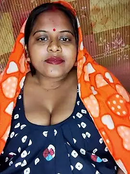 Hot-Show2 online show from 01-15-26, 04:54