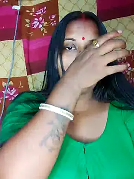 Snapshot of Hot-Show2 chatting on 09-17-25, 10:28 Hot-Show2 online show from 09-17-25, 10:28