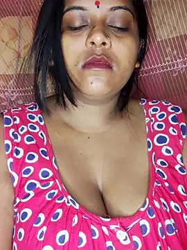 Snapshot of Hot-Show2 chatting on 10-12-25, 01:07 Hot-Show2 online show from 10-12-25, 01:07