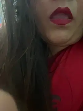 Snapshot of indian-hotmilfs chatting on 02-20-26, 06:10 indian-hotmilfs online show from 02-20-26, 06:10