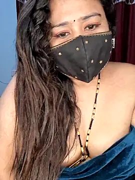 Snapshot of indian-hotmilfs chatting on 05-09-26, 03:21 indian-hotmilfs online show from 05-09-26, 03:21