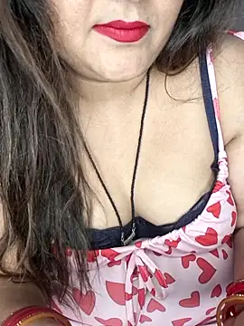 Snapshot of indian-hotmilfs chatting on 02-04-26, 05:19 indian-hotmilfs online show from 02-04-26, 05:19