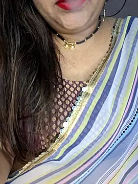 indian-hotmilfs online show from 11-01-25, 07:52