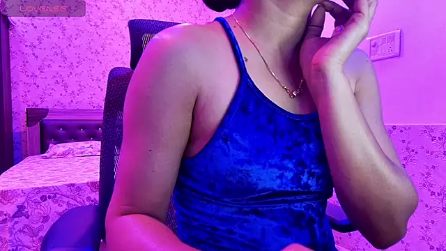 snow white123 online show from 02-09-26, 09:24