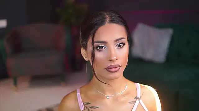 SiennaRuh online show from 09-15-25, 06:25