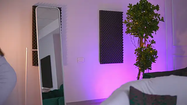 SiennaRuh online show from 03-08-26, 11:57