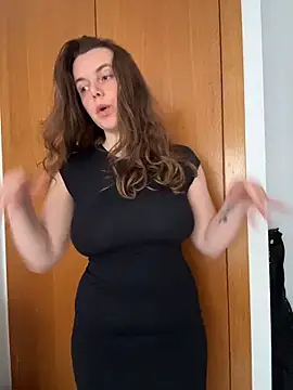 TenderLaGlamor online show from 03-05-26, 10:23