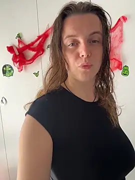 TenderLaGlamor online show from 11-01-25, 10:53